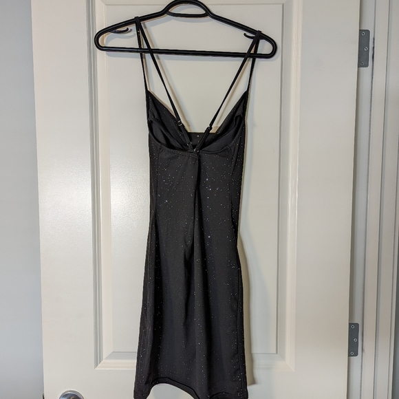 Little black dress with sparkles - Shein - Picture 3 of 6
